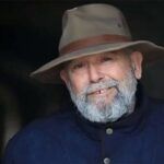 Fadhel Jaziri, géant de la scène culturelle tunisienne, s’est éteint à l’âge de 77 ans